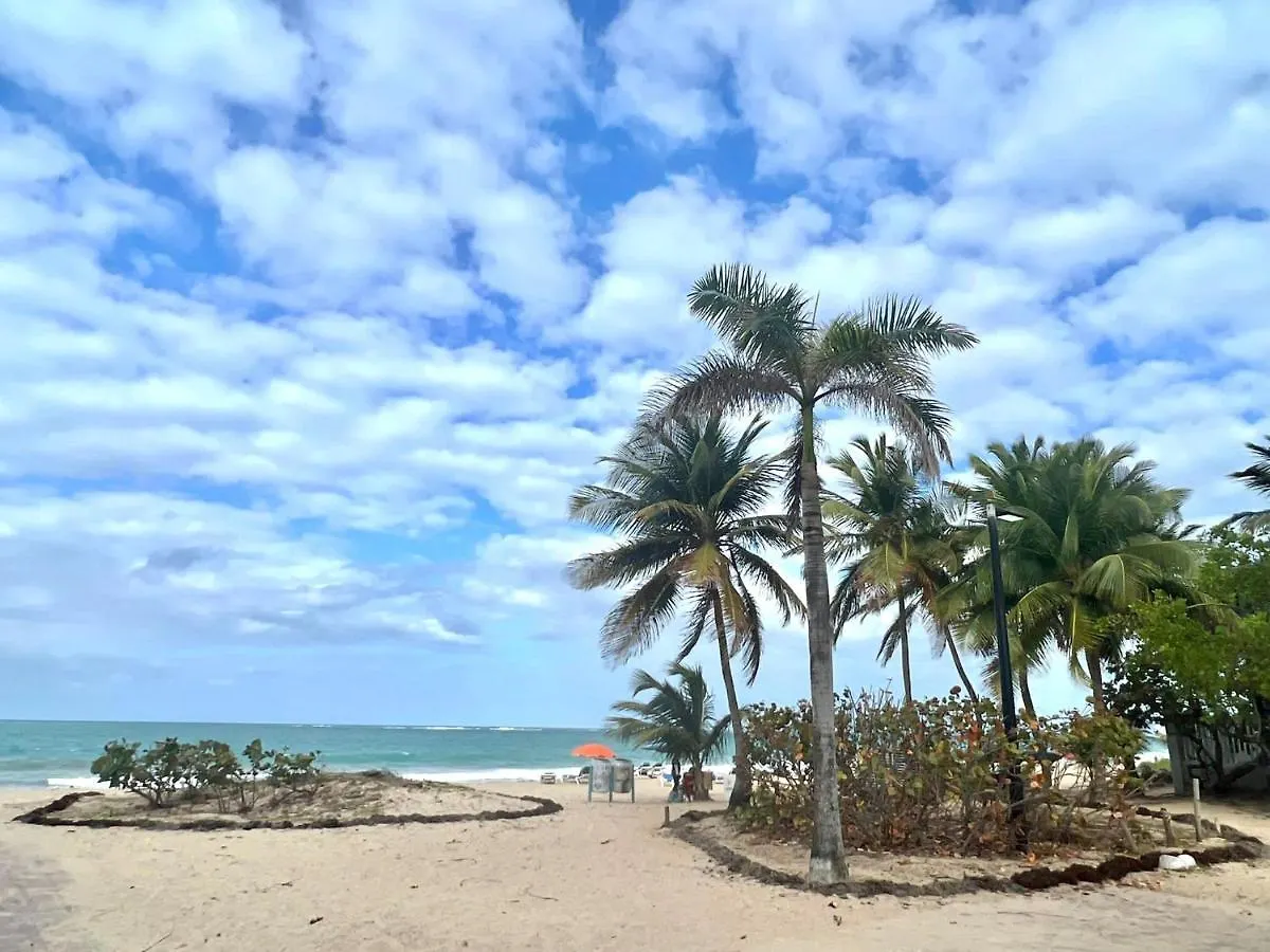 Luxurious Beachside 3-Br Apt San Juan Puerto Rico